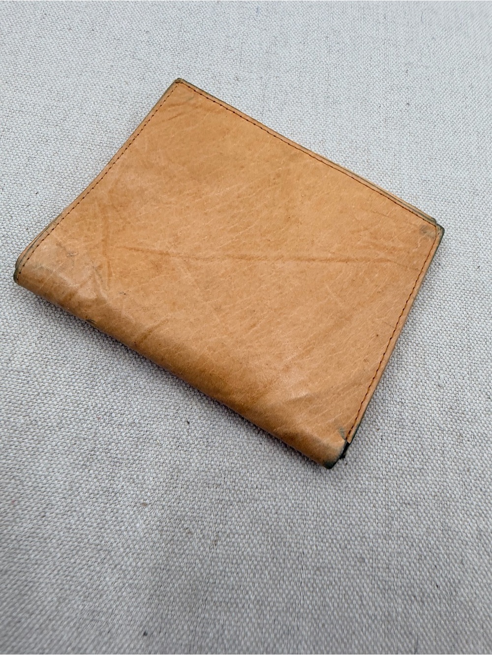 Marshall Light Brown Leather Bi-Fold Card Wallet